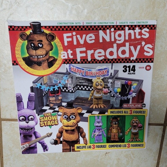 Five Nights at Freddy's The Show Stage 12035 McFarlane Freddy Bonnie Chica Fna